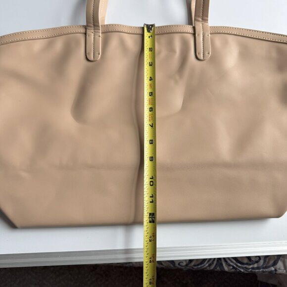 Lulu Dharma Camel Vegan Leather Tote - Picture 12 of 14